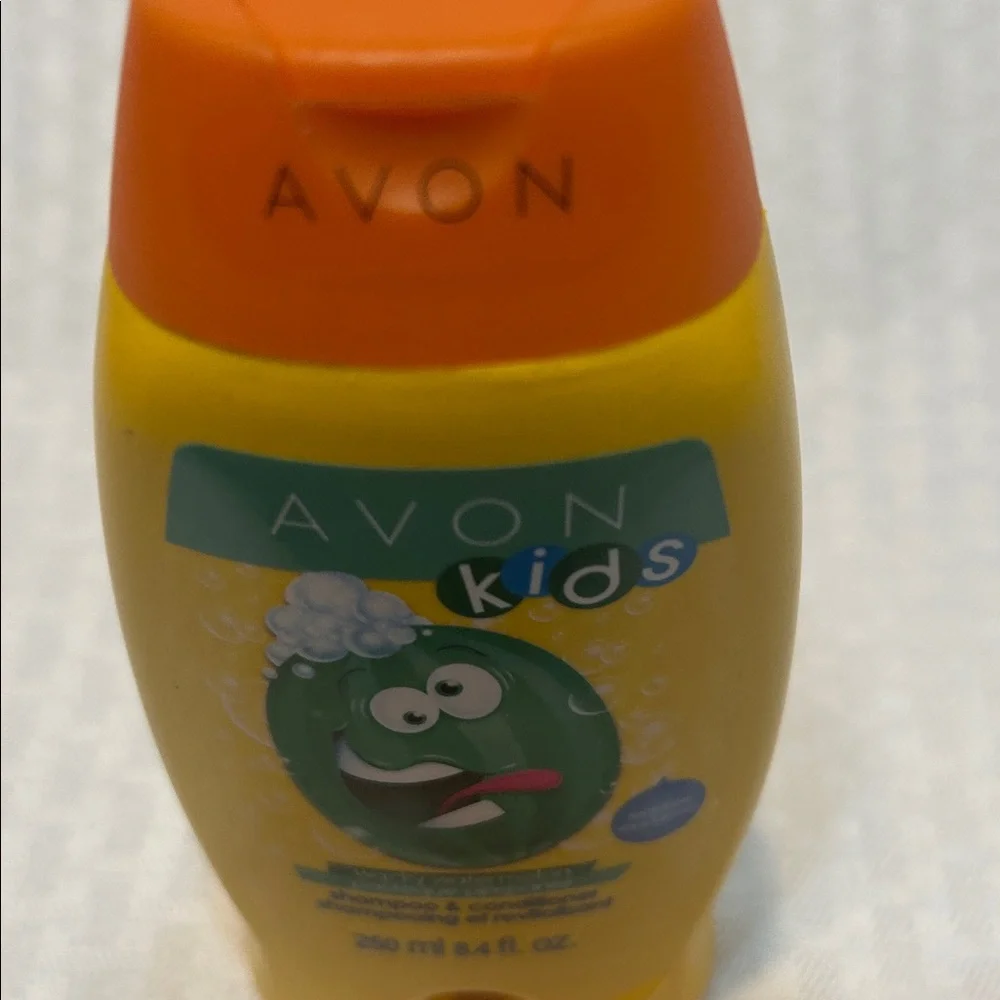 Avon Kids Wacky Watermelon 2-in-1 Shampoo & Conditioner - SEALED